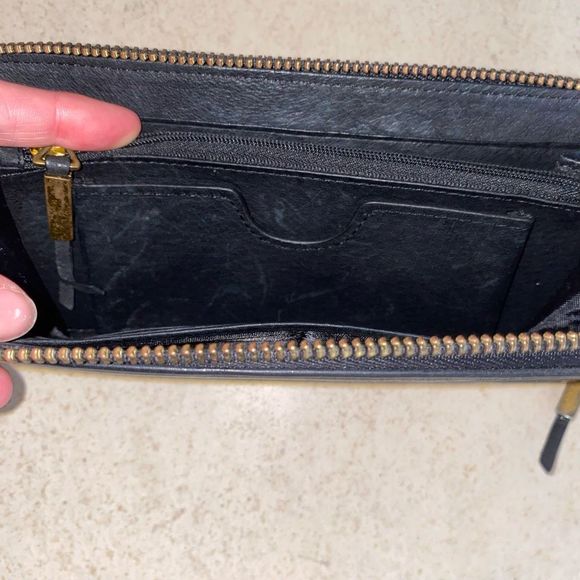 LIEBESKIND Berlin Paper Bag Sally Black Leather Envelope Wallet - Picture 8 of 10